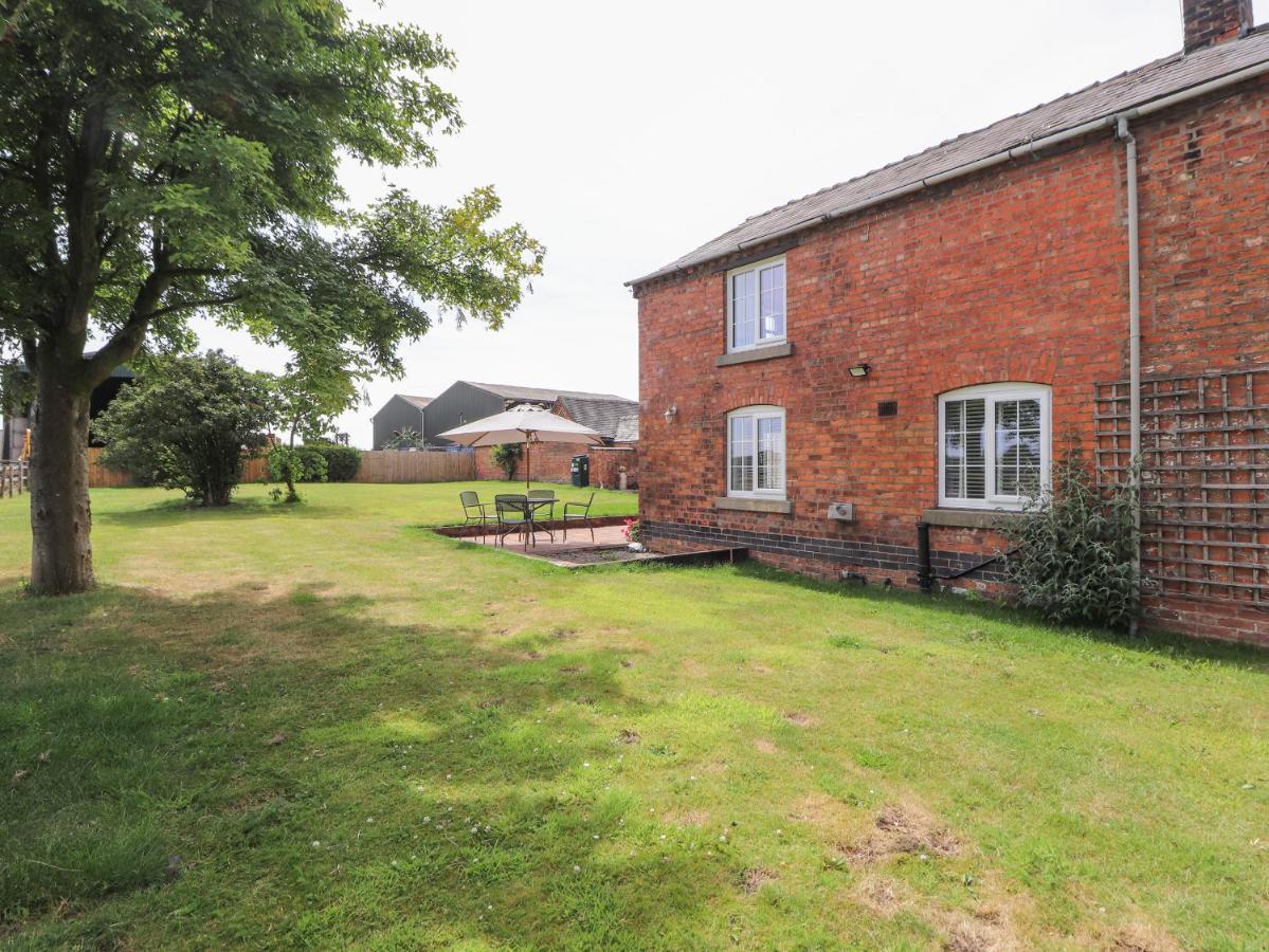 Villa Hill Farm Nantwich Exterior foto
